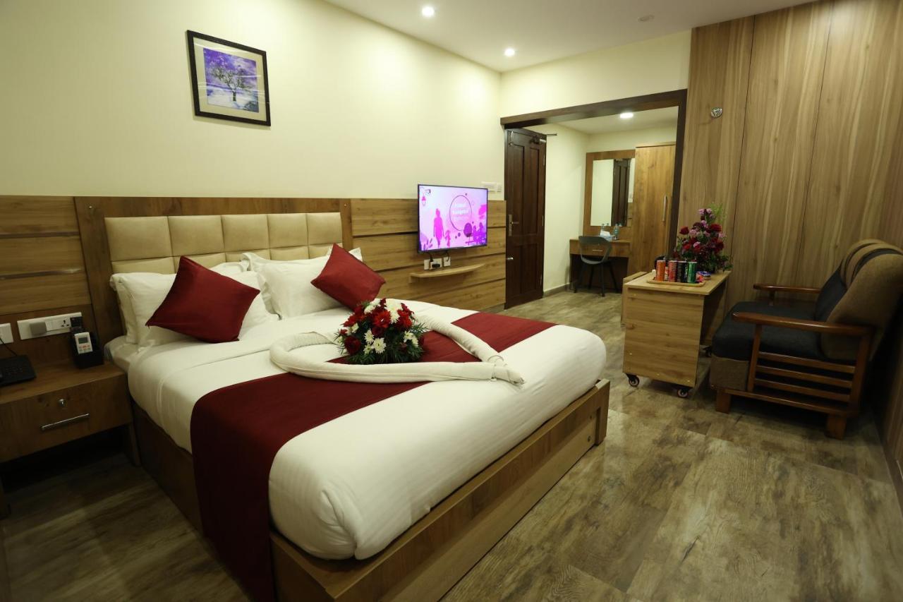 Balaji Regency Kanhangad Kannangad Eksteriør bilde