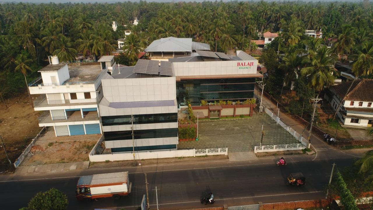 Balaji Regency Kanhangad Kannangad Eksteriør bilde