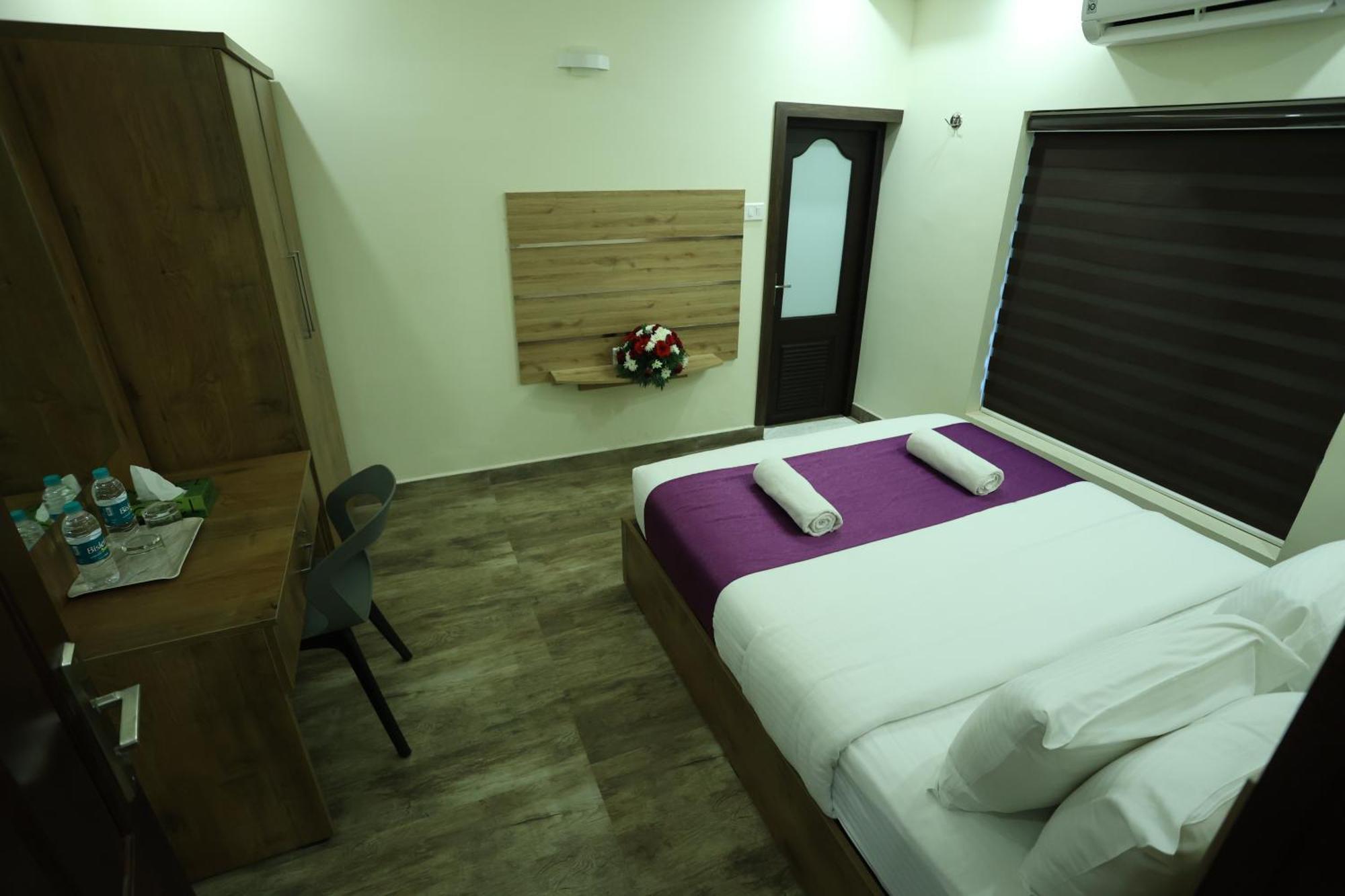 Balaji Regency Kanhangad Kannangad Eksteriør bilde