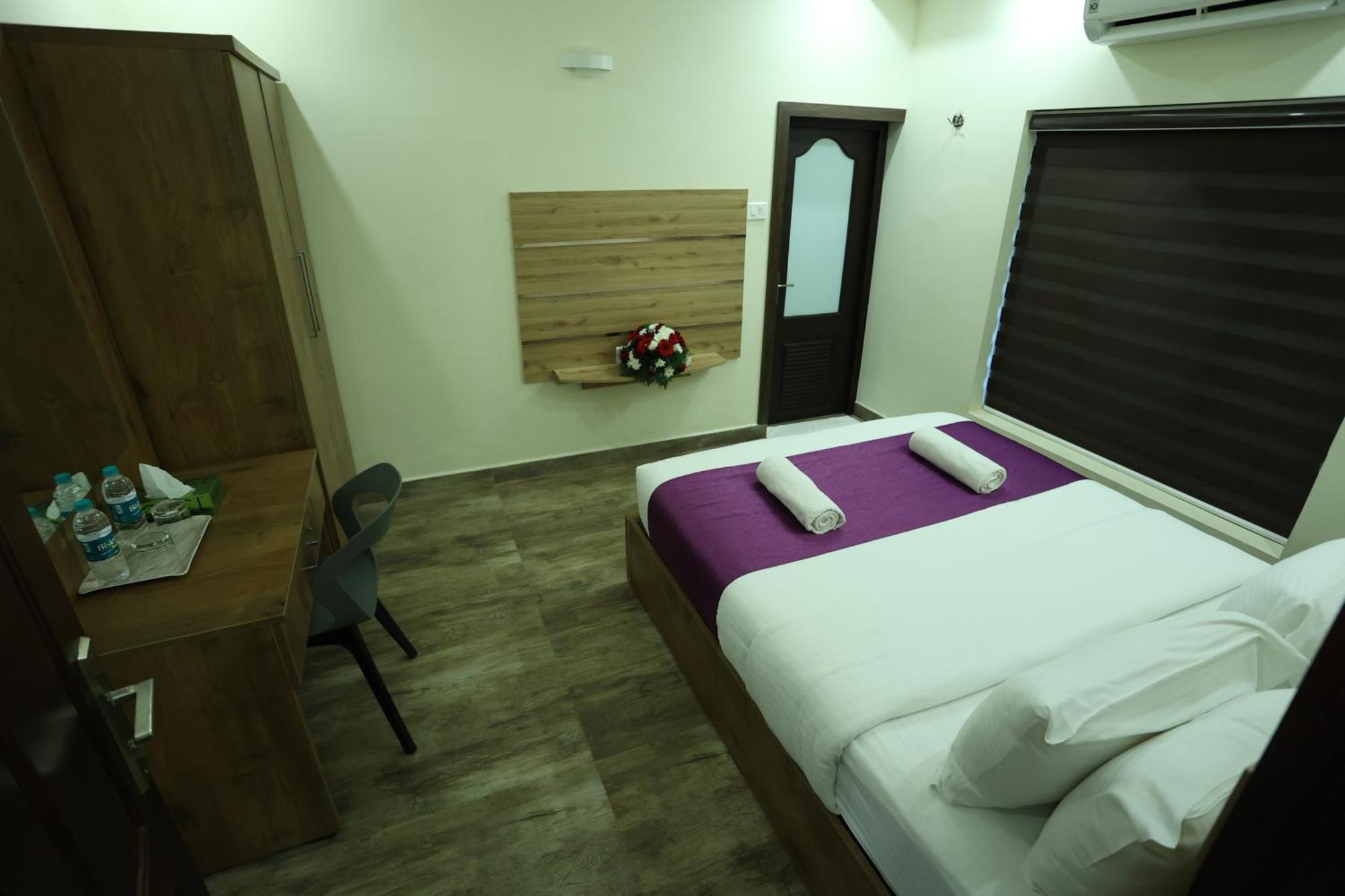 Balaji Regency Kanhangad Kannangad Eksteriør bilde