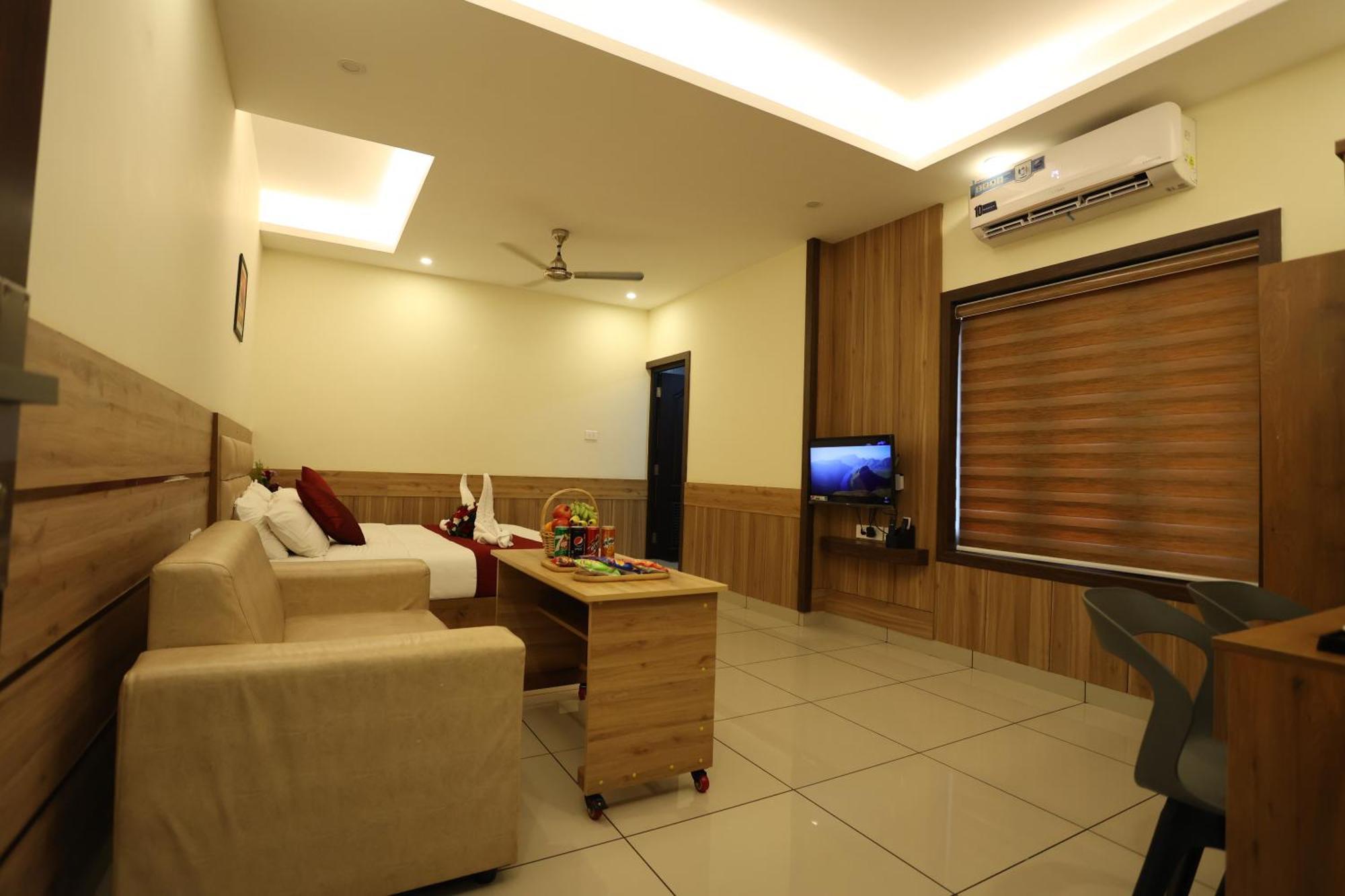 Balaji Regency Kanhangad Kannangad Eksteriør bilde