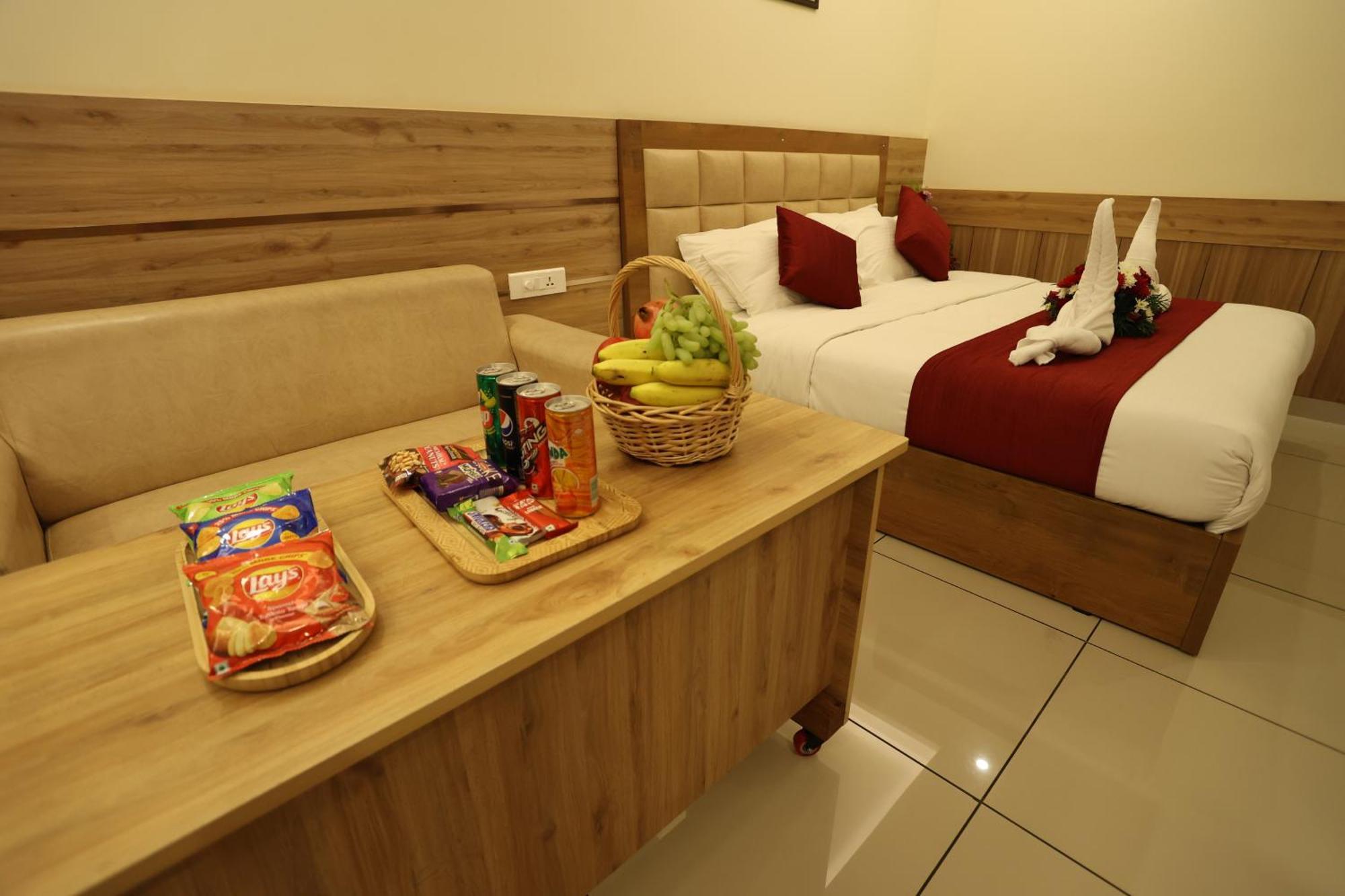 Balaji Regency Kanhangad Kannangad Eksteriør bilde