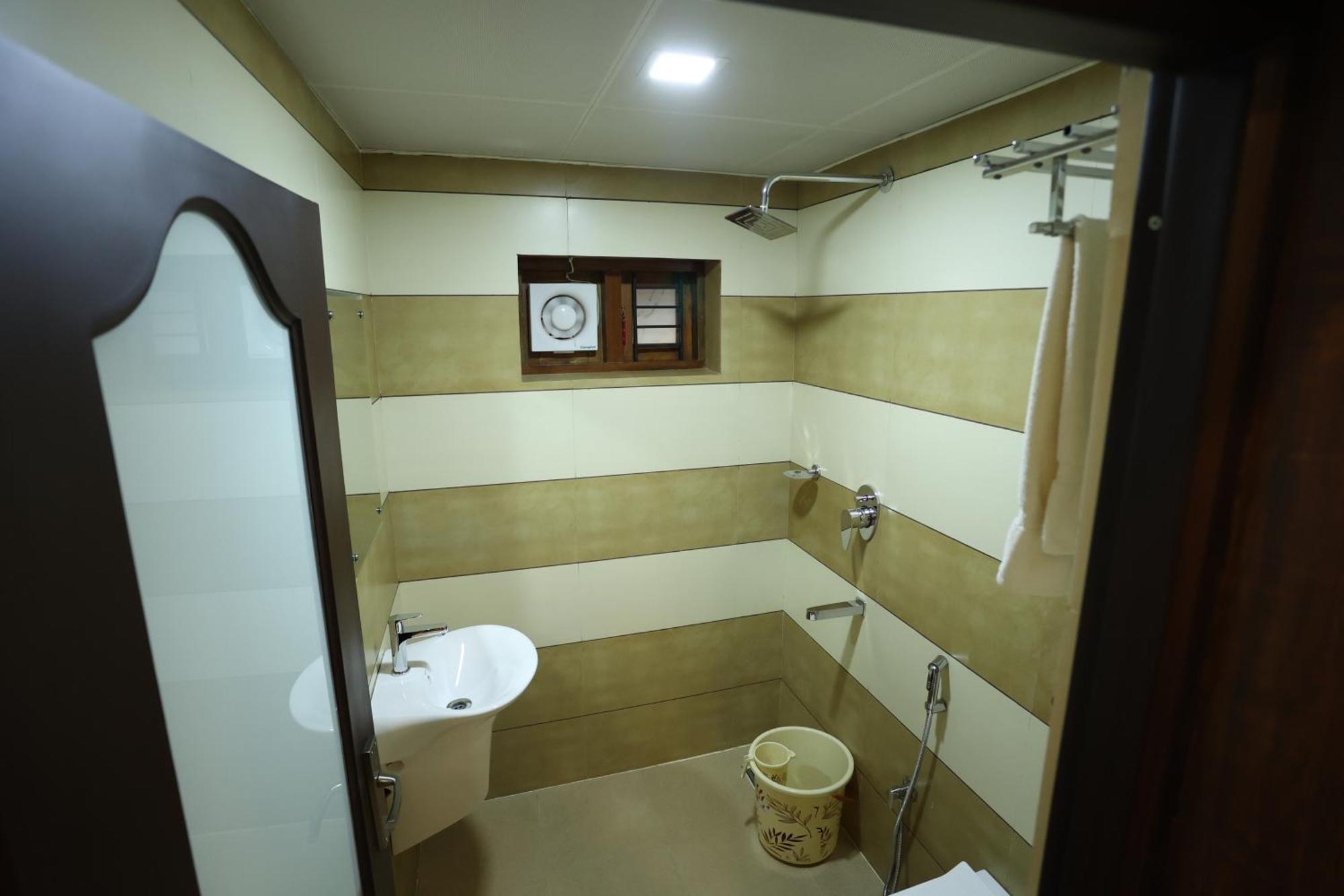 Balaji Regency Kanhangad Kannangad Eksteriør bilde