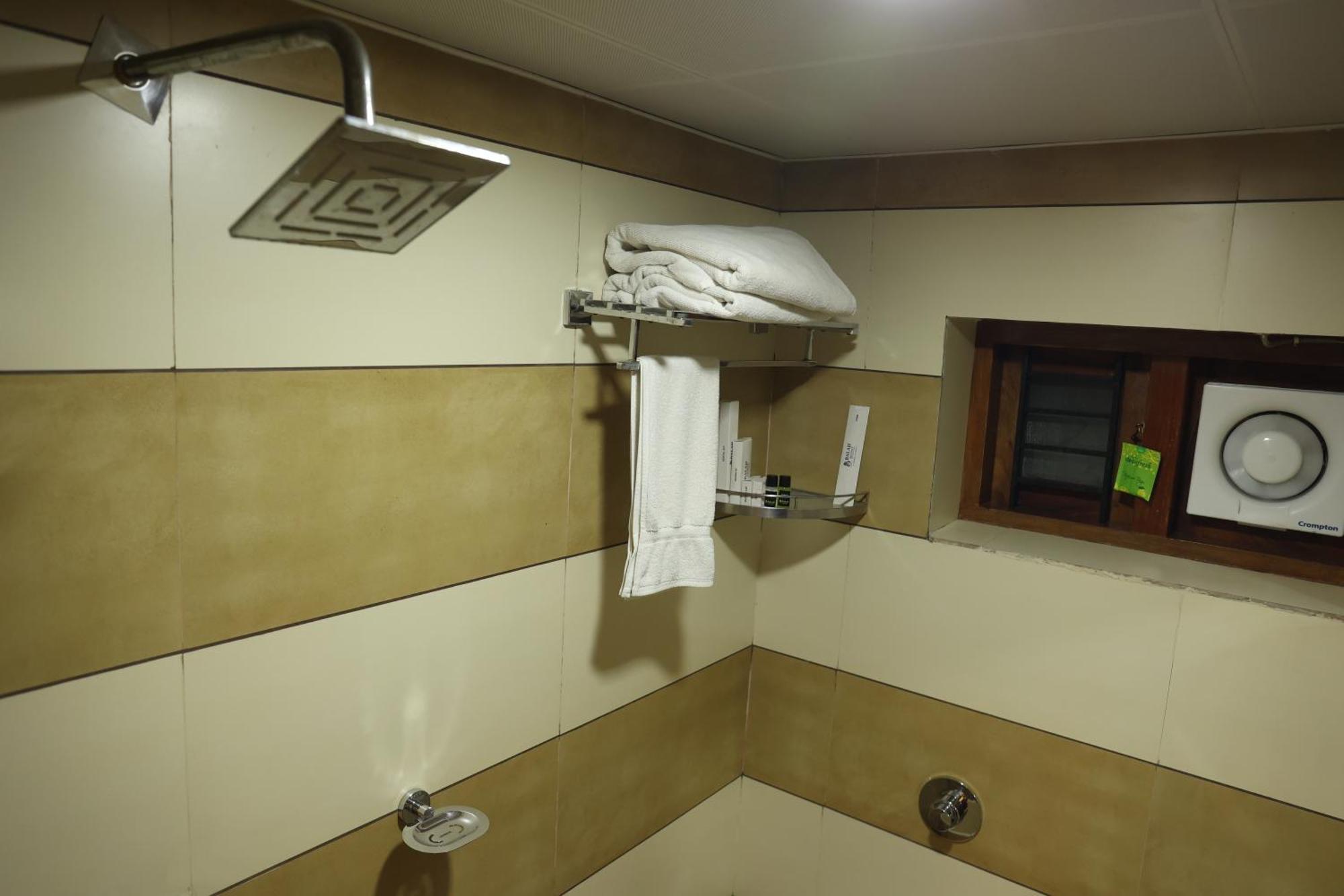 Balaji Regency Kanhangad Kannangad Eksteriør bilde