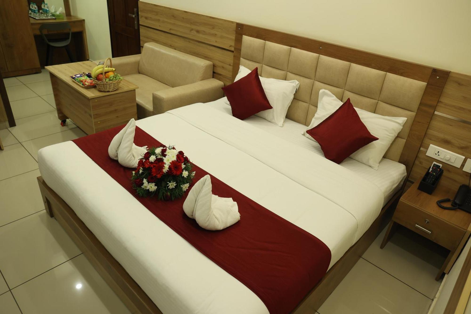 Balaji Regency Kanhangad Kannangad Eksteriør bilde