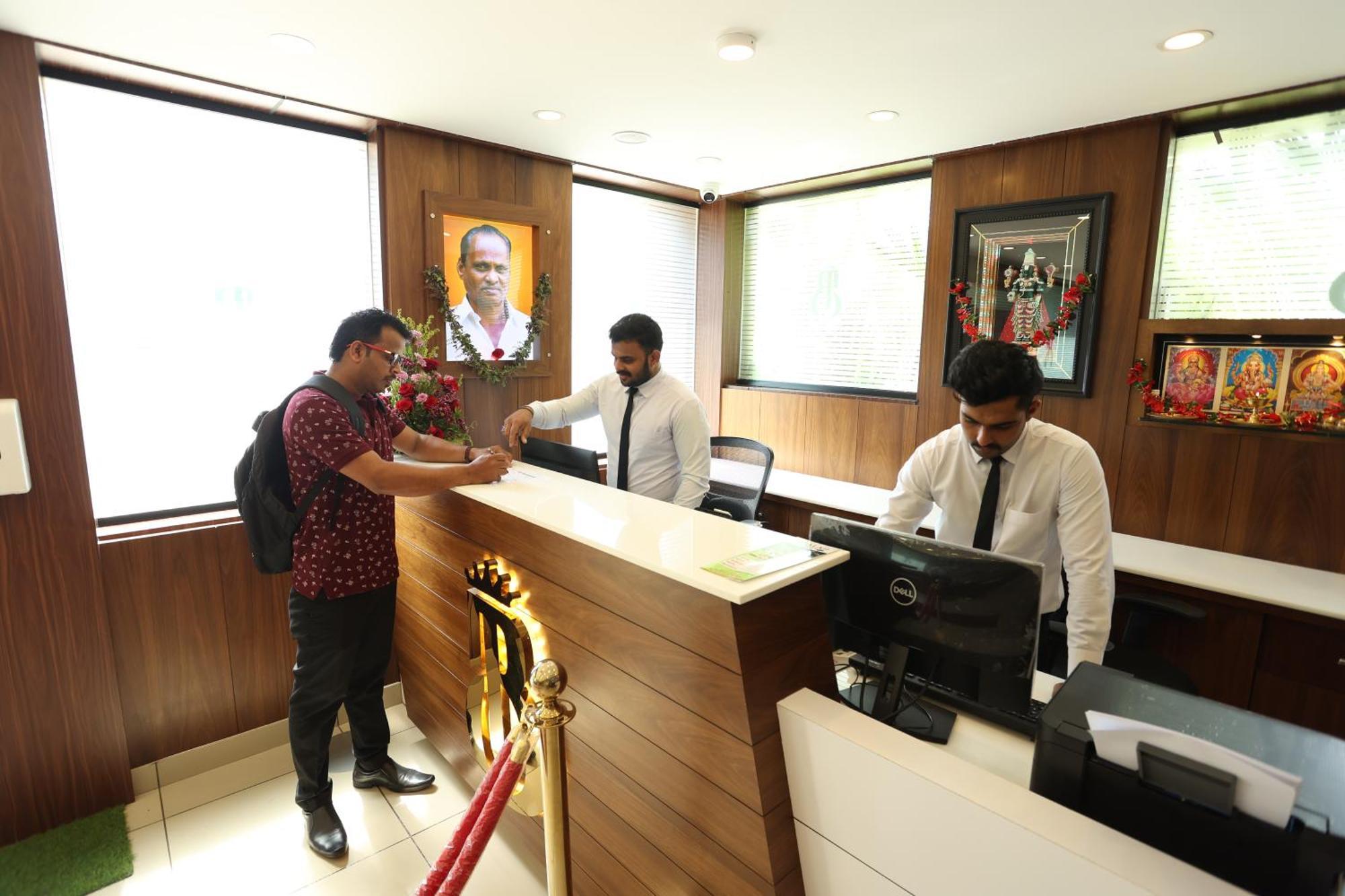 Balaji Regency Kanhangad Kannangad Eksteriør bilde