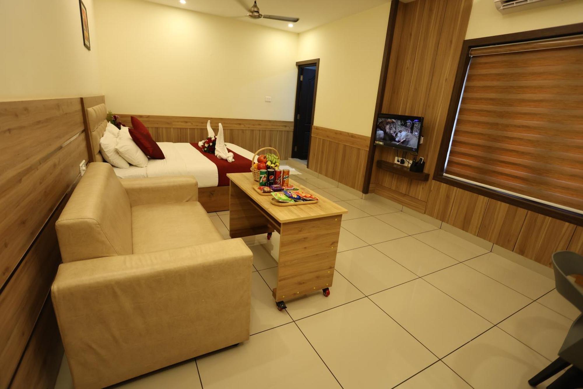 Balaji Regency Kanhangad Kannangad Eksteriør bilde